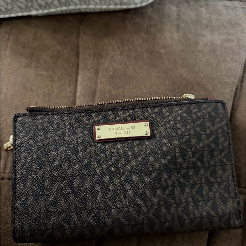Michael Kors Men's Black and Brown Logo Wallet